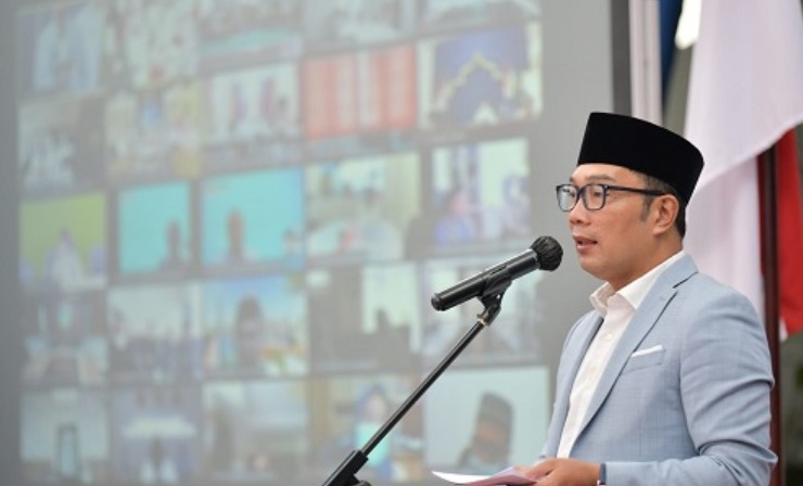 Gubernur Jawa Barat Ridwan Kamil meminta kepada para ulama untuk ikut serta dalam memajukan Jawa Barat, sehingga Visi Misi Jawa Barat Juara Lahir Batin bisa terwujud. Foto: Humas Jabar.