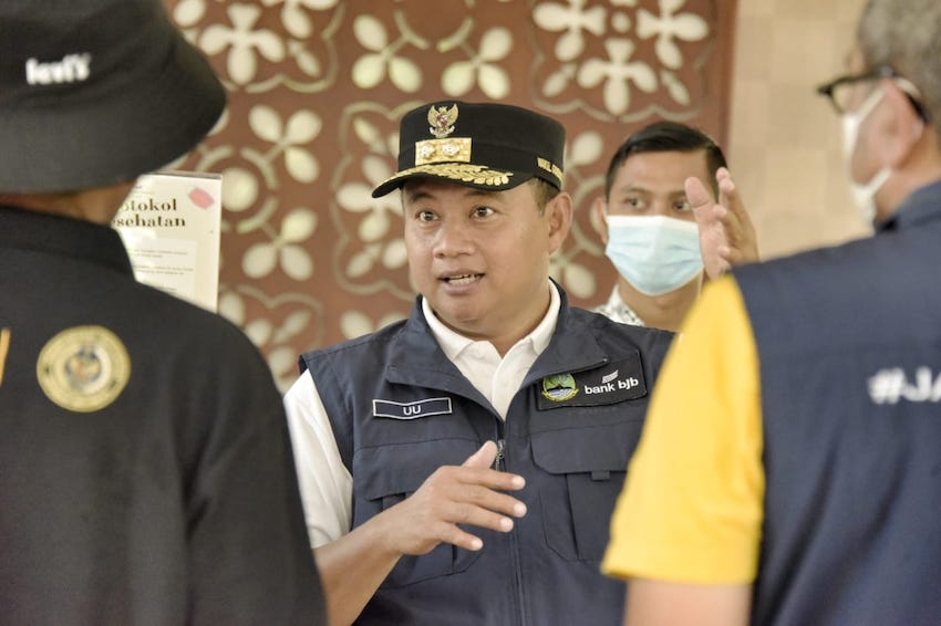 Dinas Pendidikan Provinsi Jawa Barat memperbolehkan sekolah di tingkat SMK, SMA dan SLB untuk mengadakan kegiatan kelulusan, maupun study tour. Foto: Humas Jabar.